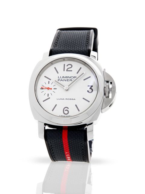 Panerai Luminor Luna Rossa PAM01342 Image 7